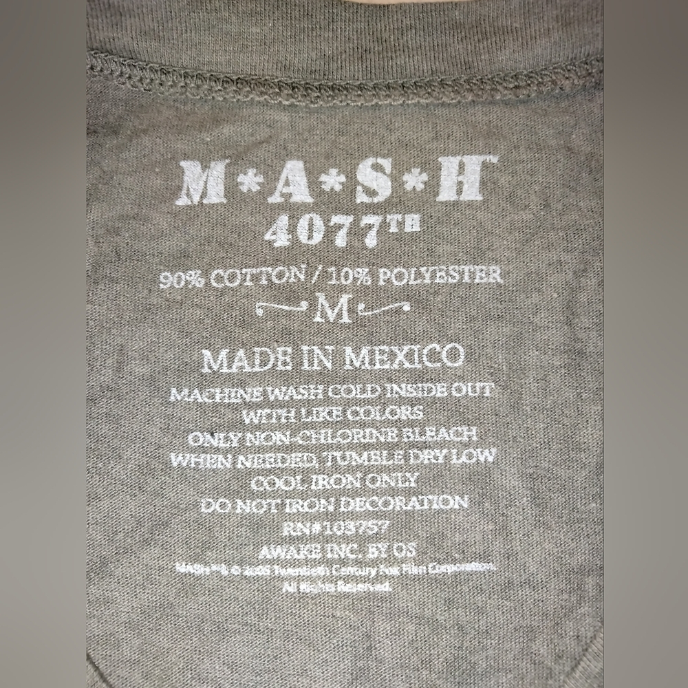M*A*S*H 4077th Graphic T-Shirt - Picture 6 of 10